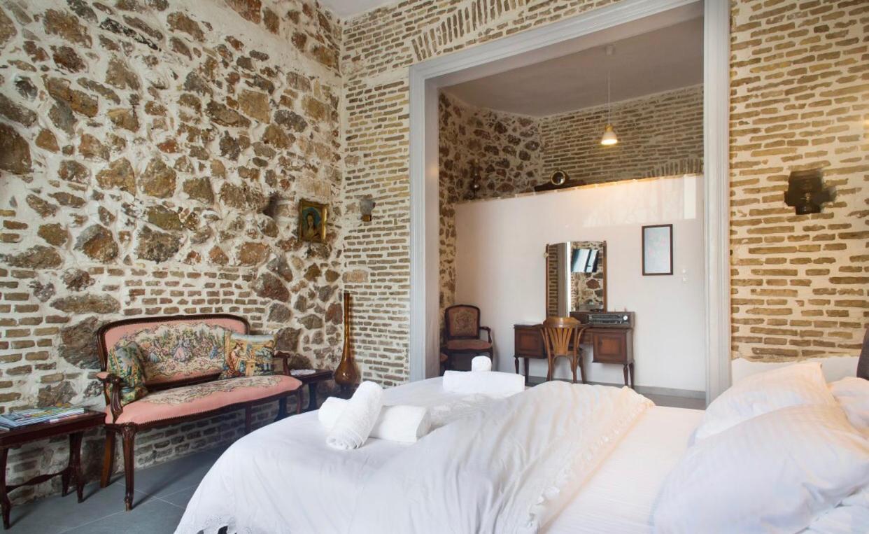 A Litte Taste Of Home Guest House Атина Екстериор снимка